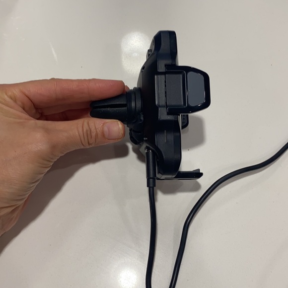 Scosche vent Mont charger for vehicles ๐โค๏ธ๐๐๐ค - Picture 8 of 11